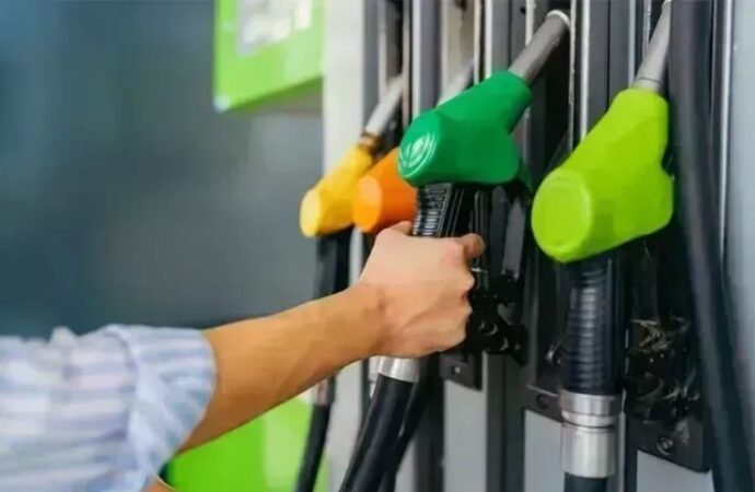 Motorine zam pompaya yansıdı: İşte güncel fiyatlar