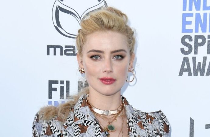 Amber Heard Oyunculuğa Geri Dönüyor