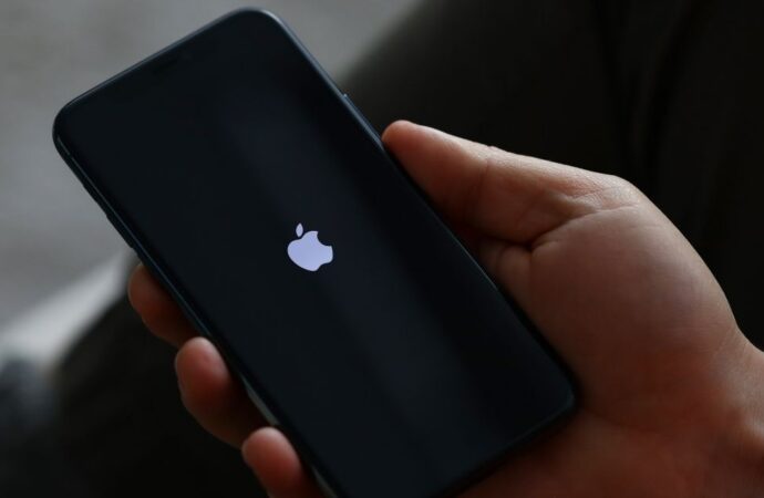 Apple iOS 26’yı duyurdu: Hangi özellikler gelecek?