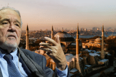 İlber Ortaylı’dan Kritik Uyarı: “Ayasofya’ya Hiç Kimse Girmemeli”