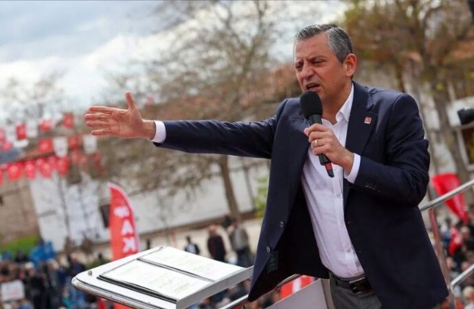 CHP’den Bayburt’ta tarihi miting