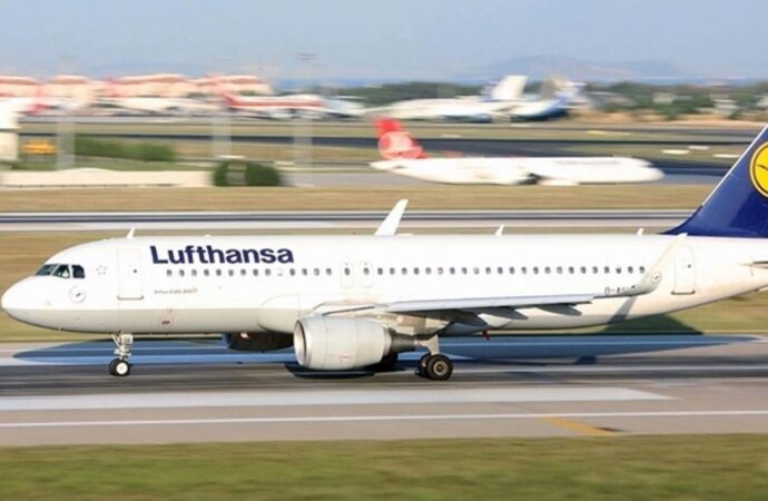 Frankfurt-Hindistan Seferine Bomba İhbarı: