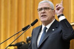 Müsavat Dervişoğlu’ndan Anayasa Çıkışı: