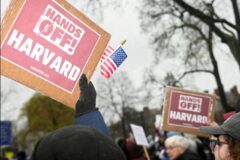 Harvard’a Yönelik Öğrenci Kısıtlaması Durduruldu