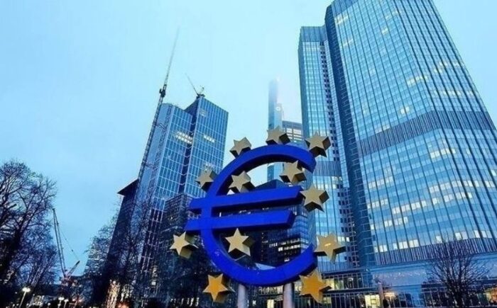 Euro Bölgesi’nde enflasyon nisanda azaldı