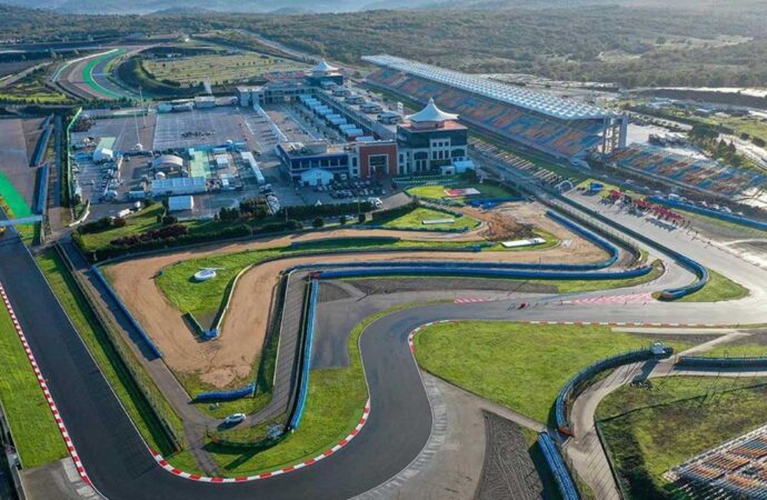 Yıllar Süren Pist Kavgası Sona Erdi: Formula 1 İçin Kapılar Açılıyor