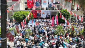 Adana Zeydan Karalar İçin Ayakta: