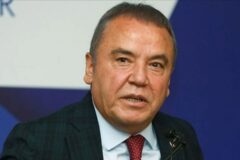 Antalya Büyükşehir Belediye Başkanı Muhittin Böcek tutuklandı