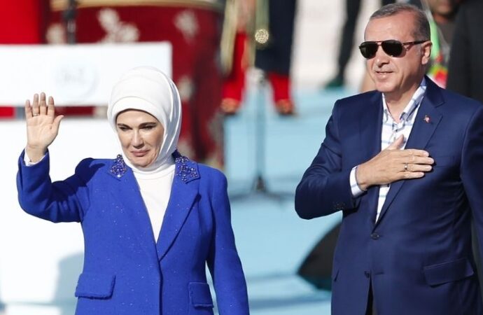 Cumhurbaşkanı Erdoğan konuştu: Emine Erdoğan gözyaşlarını tutamadı