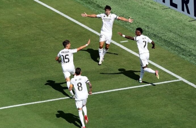 Arda Güler Şov! Real Madrid Yarı Finalde