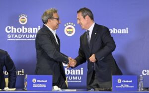 Fenerbahçe-Chobani Sponsorluk Töreninde “Türkiyeliler” İfadesi