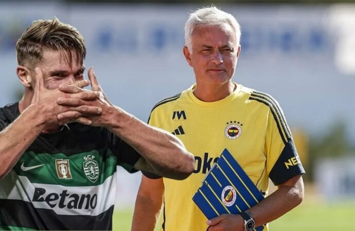 Fenerbahçe Teknik Direktörü Mourinho’dan Transfer Açıklaması