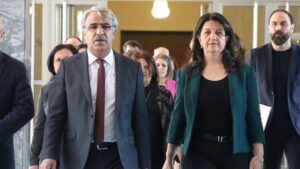 İmralı’da Kritik Görüşme: Öcalan 2,5 Saatlik Görüşmede Ne Mesaj Verdi?