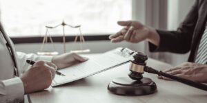Hukuk Fakültelerine Girişte Yeni Dönem: Baraj 100 Bin Sıralama