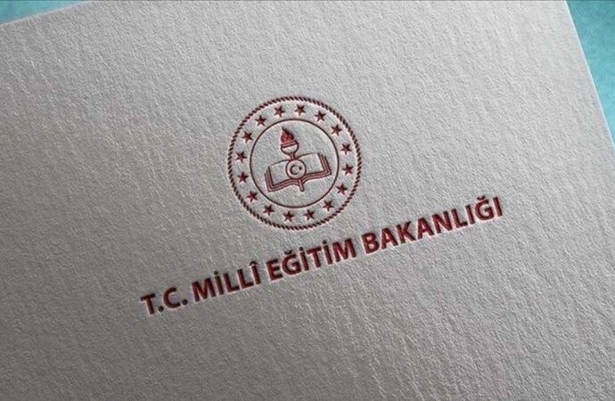Resmi Gazete’de yayımlandı: İlçe milli eğitim müdürü atamalarına sınav şartı getirildi