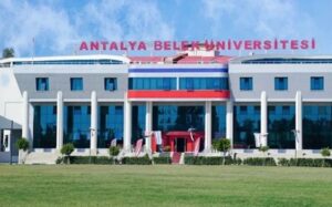 Antalya Belek Üniversitesi’nden  TÜSEB destekli 5 sağlık projesine anlamlı destek