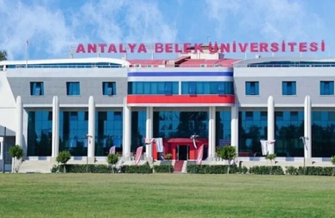 Antalya Belek Üniversitesi’nden  TÜSEB destekli 5 sağlık projesine anlamlı destek
