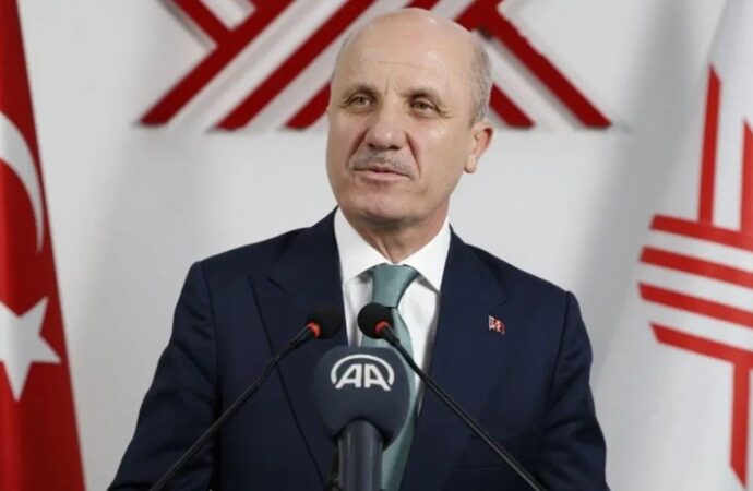 Erol Özvar yeniden YÖK Başkanlığına atandı