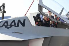 Newsweek’ten Türkiye’nin 5. Nesil Savaş Uçağı KAAN’a Övgü: